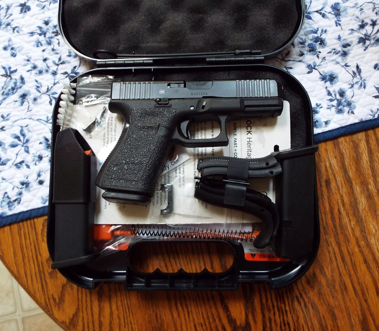 NIB Glock 19 Gen5 MOS with extras